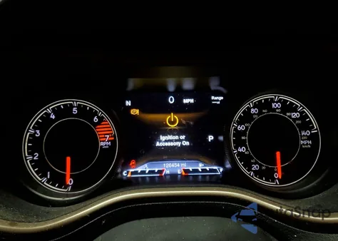 2018 Jeep Cherokee Limited z USA, uszkodzony, nr VIN 1C4PJMDB6JD517585